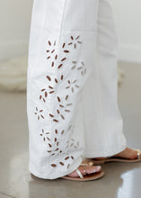 Load image into Gallery viewer, Marie White Embroidered Barrel Jeans
