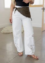 Load image into Gallery viewer, Tan &amp; Black Checkered Triangle Scarf

