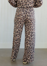 Load image into Gallery viewer, Spotted Wild Two Piece Leopard Pants Set
