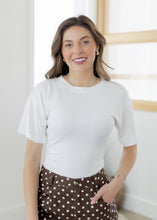 Load image into Gallery viewer, Elevated White Basic Ruched Top
