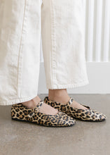 Load image into Gallery viewer, Annabelle Leopard Ballet Flats
