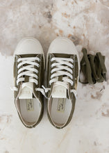 Load image into Gallery viewer, Vintage Havana Alive Sneaker - Olive Suede
