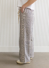 Load image into Gallery viewer, Archie Leopard Wide Leg Pants
