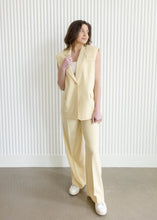Load image into Gallery viewer, Sasha Sleeveless Yellow Blazer
