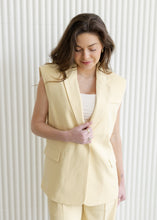Load image into Gallery viewer, Sasha Sleeveless Yellow Blazer
