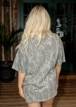 Load image into Gallery viewer, "USA" Puff Mossy Oak Camo Tee

