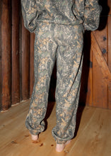 Load image into Gallery viewer, Bayou Dark Woodland Camo Fleece Joggers

