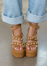 Load image into Gallery viewer, Brown Woven Studded Platform Heels
