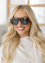 Load image into Gallery viewer, Oceane Brown &amp; Blue Polarized Sunglasses
