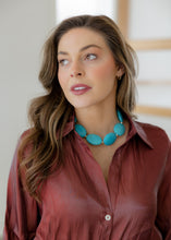 Load image into Gallery viewer, Turquoise Oval Stone Statement Choker
