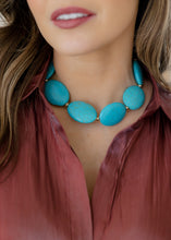 Load image into Gallery viewer, Turquoise Oval Stone Statement Choker
