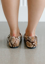 Load image into Gallery viewer, Snake Printed Mary Jane Leather Ballet Flats
