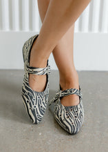Load image into Gallery viewer, Izzy Ballet Flats - Zebra
