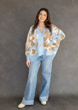 Load image into Gallery viewer, 90's High Rise Cuffed Denim Jeans
