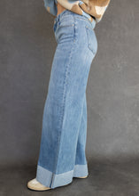 Load image into Gallery viewer, 90's High Rise Cuffed Denim Jeans

