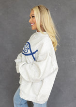 Load image into Gallery viewer, Jesus/Child Of God Reversible Mockneck Sweatshirt
