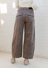 Load image into Gallery viewer, Risen Leopard Barrel Jeans
