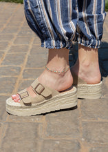 Load image into Gallery viewer, Hazel Double Buckle Platform Sandals
