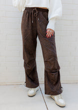 Load image into Gallery viewer, Zara Leopard Printed Pants - Mocha
