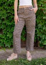 Load image into Gallery viewer, Risen Camel Leopard Print Jeans
