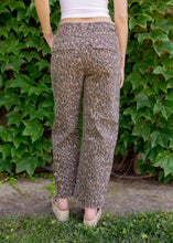 Load image into Gallery viewer, Risen Camel Leopard Print Jeans
