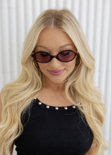 Load image into Gallery viewer, Retro Street Style Sunglasses - Tortoise &amp; Pink
