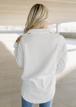 Load image into Gallery viewer, Marabel Shell Shacket - Ivory
