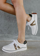Load image into Gallery viewer, Mia Alta White &amp; Leopard Sneakers

