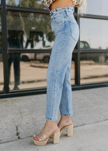 Load image into Gallery viewer, Dear John 90&#39;s Middletown Ankle Straight Jeans
