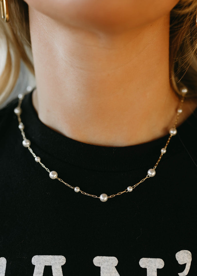 Mini Pearl Choker Necklace