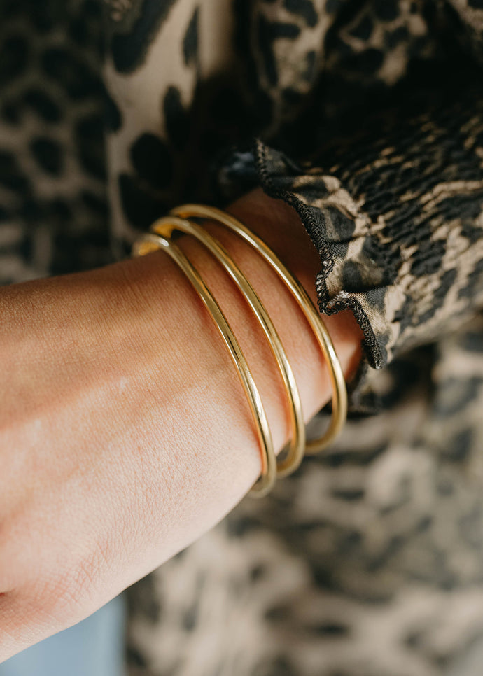 Dia Luxe Titanium Bangle Bracelets - Gold Luxe Set