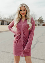 Load image into Gallery viewer, Plum Ruched Button Dress
