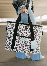 Load image into Gallery viewer, Swig Luxy Leopard COOLI Family Cooler
