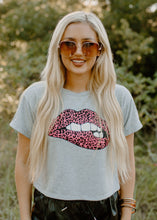 Load image into Gallery viewer, Pink Leopard Lips Heather Grey Tee
