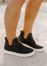 Load image into Gallery viewer, Very G Legacy Black Ruched Sneakers
