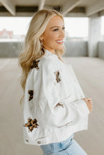 Load image into Gallery viewer, Wild Weekend Ivory &amp; Leopard Star Jacket
