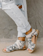 Load image into Gallery viewer, Denim Star Avril Buckle Sandal
