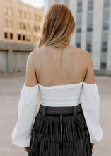 Load image into Gallery viewer, Twist Off Shoulder White Crop Top

