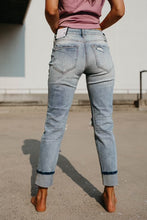 Load image into Gallery viewer, Kancan Sadie Light Wash Splatter Jeans
