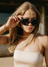 Load image into Gallery viewer, Ghost Town Sunglasses - Blue
