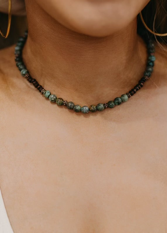 African Turquoise & Bead Choker Necklace - vintageleopard