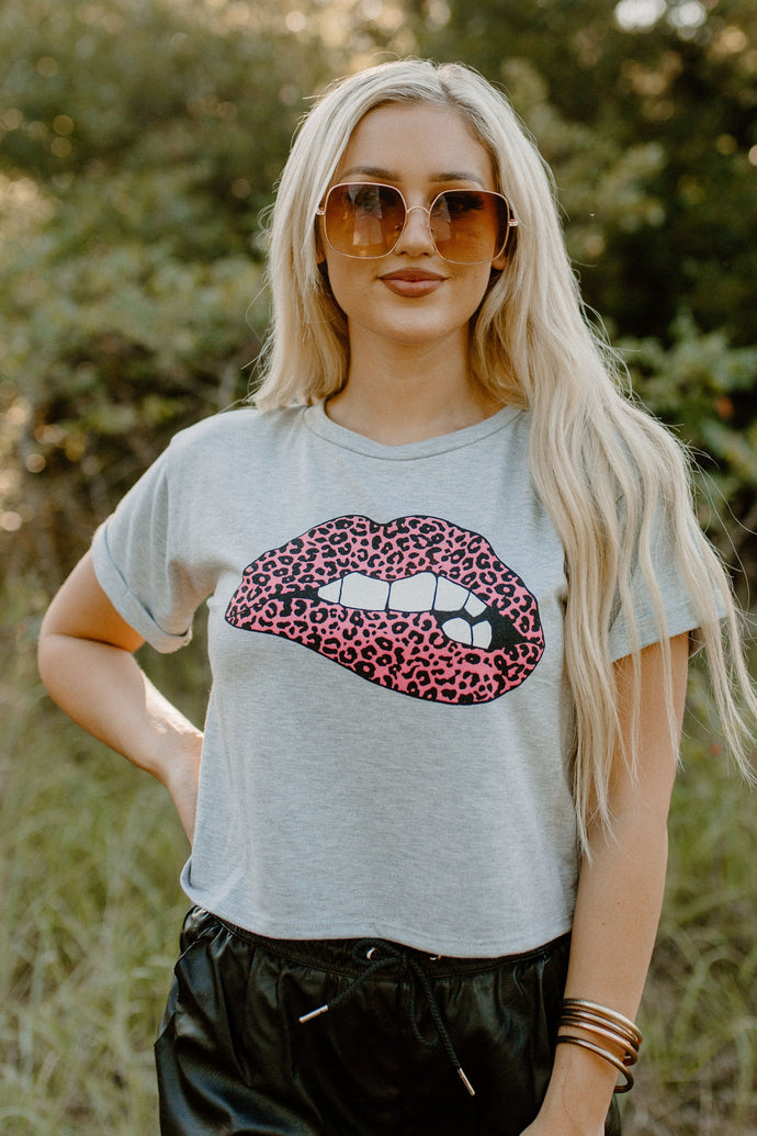 Pink Leopard Lips Heather Grey Tee