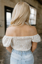 Load image into Gallery viewer, Honolulu Honey Floral Top
