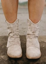 Load image into Gallery viewer, Very G Cream B Don Slouch Booties
