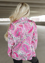 Load image into Gallery viewer, Pink Paisley Button Down Top

